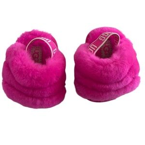 NWOT UGG BABY “fluff yeah” Vibrant Pink Fluffy Slippers